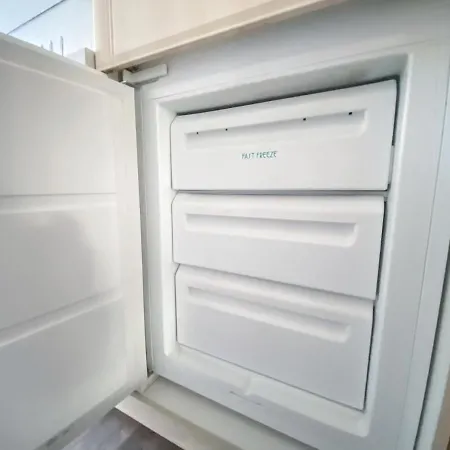 Stilvolle 2 Mit Kueche, Tv, Waschmaschine * Leipzig